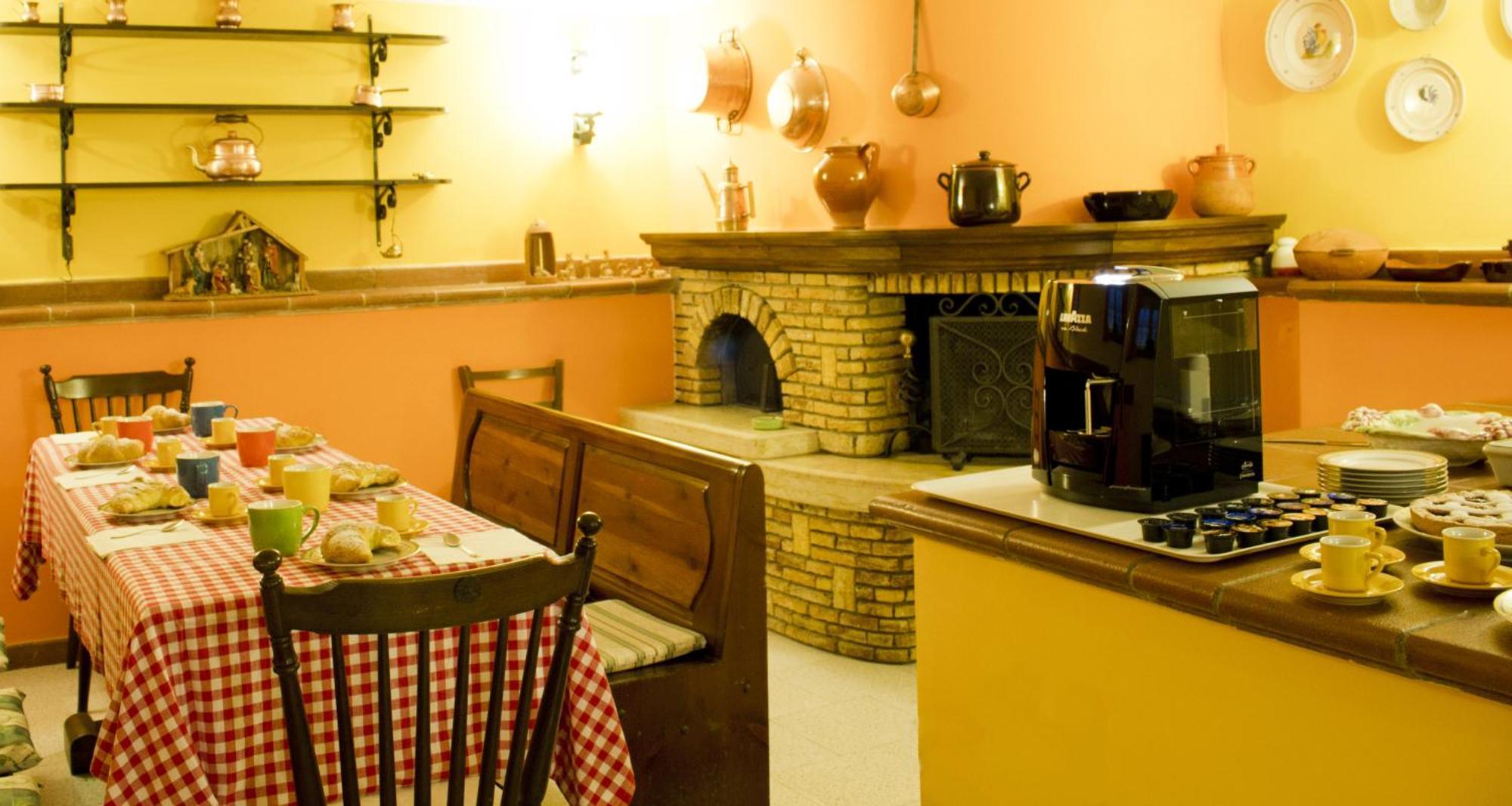 La Bertina Hotel Montefiascone Luaran gambar